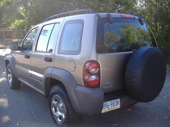 Jeep Liberty 2007 photo 2