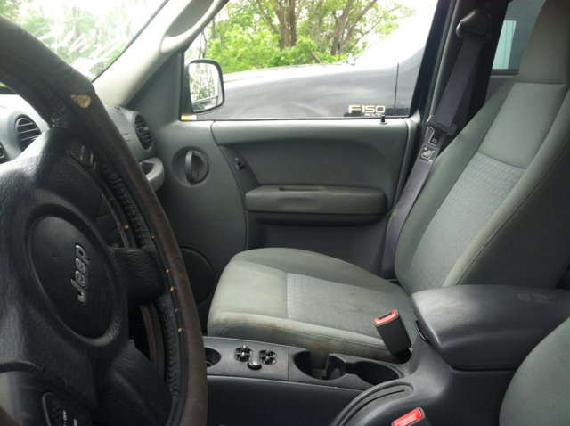 Jeep Liberty 2007 photo 12