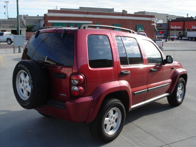 Jeep Liberty 2007 photo 4