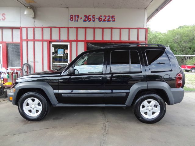 Jeep Liberty 2007 photo 4