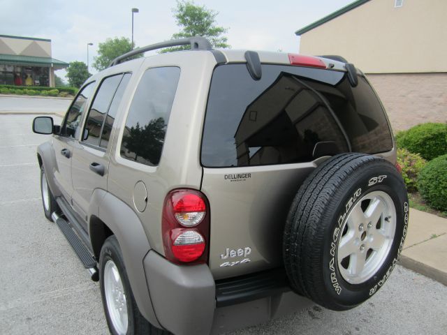 Jeep Liberty 2007 photo 4