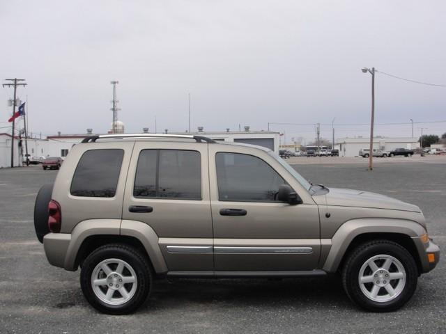 Jeep Liberty 2007 photo 4