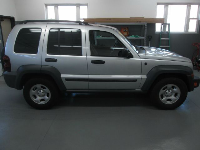 Jeep Liberty Elk Conversion Van SUV