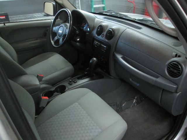 Jeep Liberty 2007 photo 4