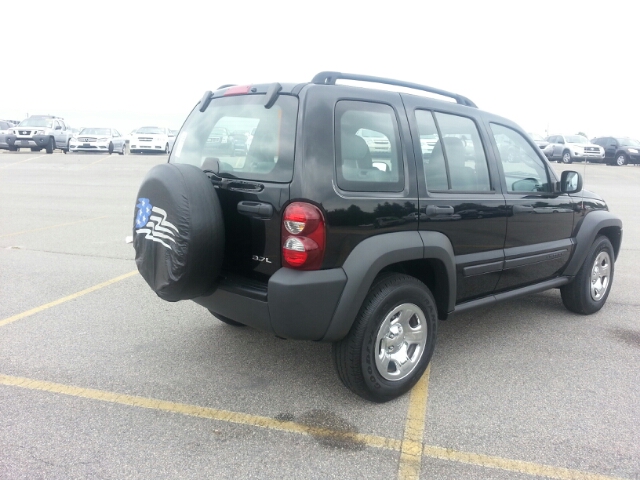 Jeep Liberty 2007 photo 2