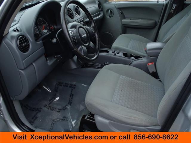 Jeep Liberty 2007 photo 4