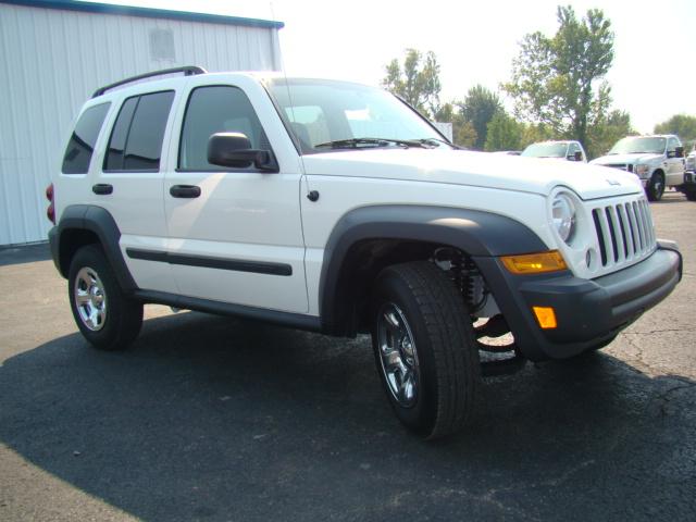 Jeep Liberty 2007 photo 4