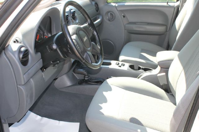 Jeep Liberty 2007 photo 4