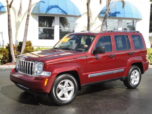 Jeep Liberty 2008 photo 3