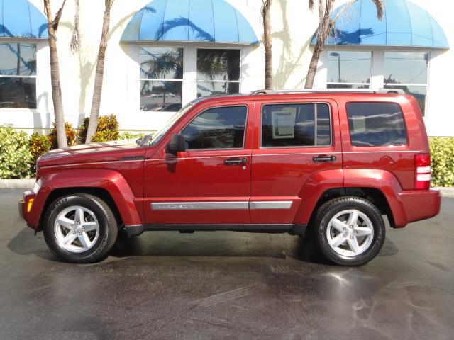 Jeep Liberty 4dr Overland 4WD 4x4 SUV Sport Utility