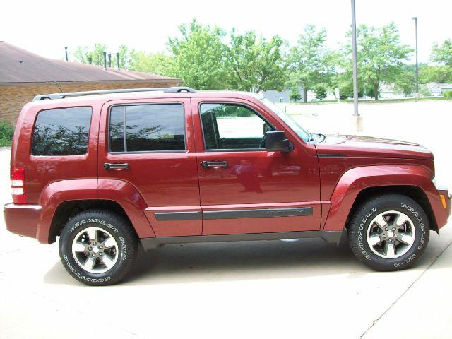 Jeep Liberty 2008 photo 3