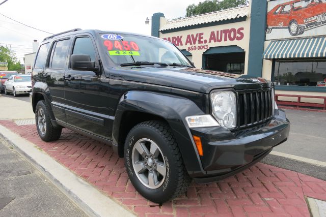 Jeep Liberty 2008 photo 4