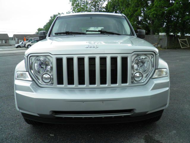 Jeep Liberty 2008 photo 17