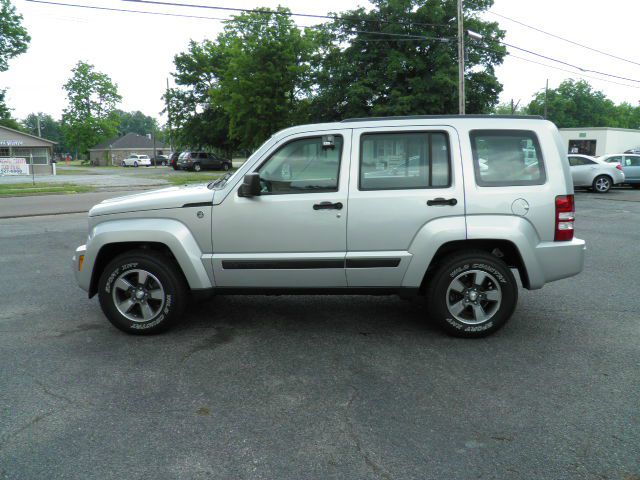 Jeep Liberty 2008 photo 21