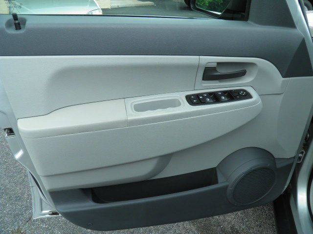 Jeep Liberty 2008 photo 26