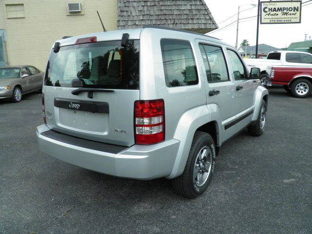 Jeep Liberty 2008 photo 27