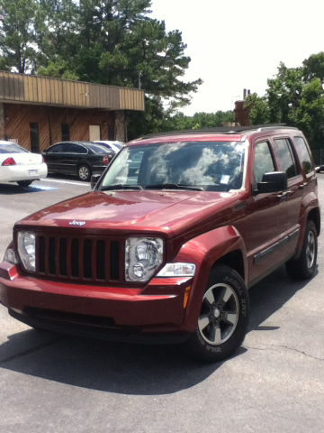 Jeep Liberty 2008 photo 2