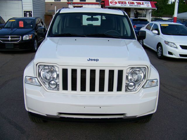 Jeep Liberty 2008 photo 3