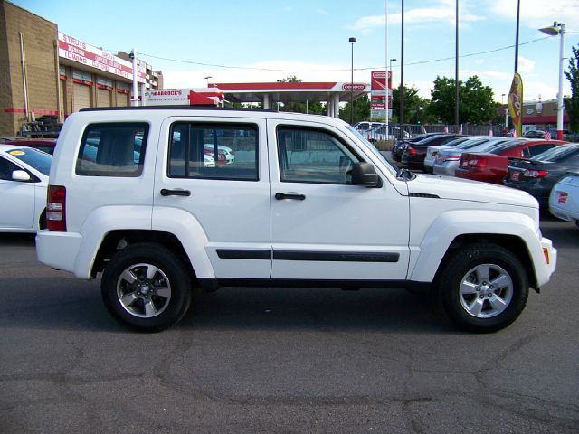 Jeep Liberty 2008 photo 5