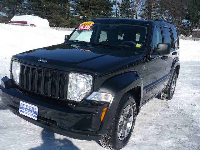 Jeep Liberty 2008 photo 2