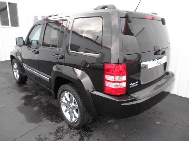 Jeep Liberty 2008 photo 1