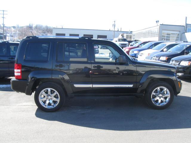 Jeep Liberty 2008 photo 3