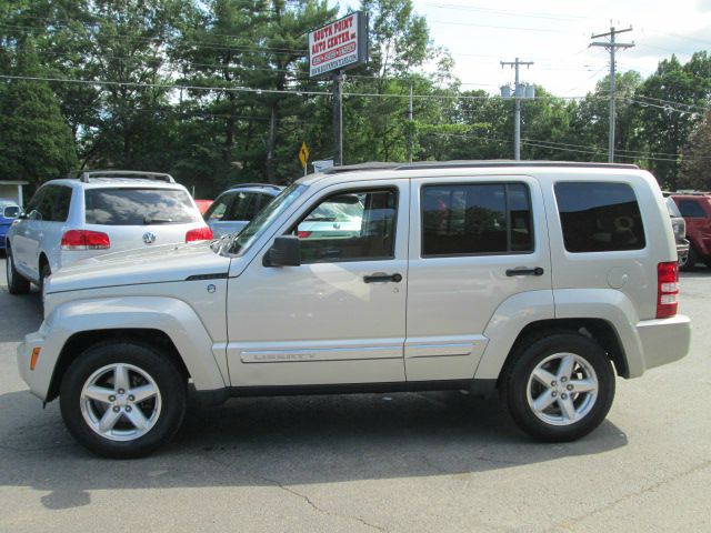 Jeep Liberty Super SUV