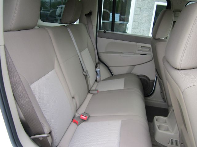 Jeep Liberty 2008 photo 13