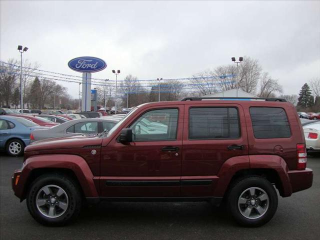 Jeep Liberty 2008 photo 1