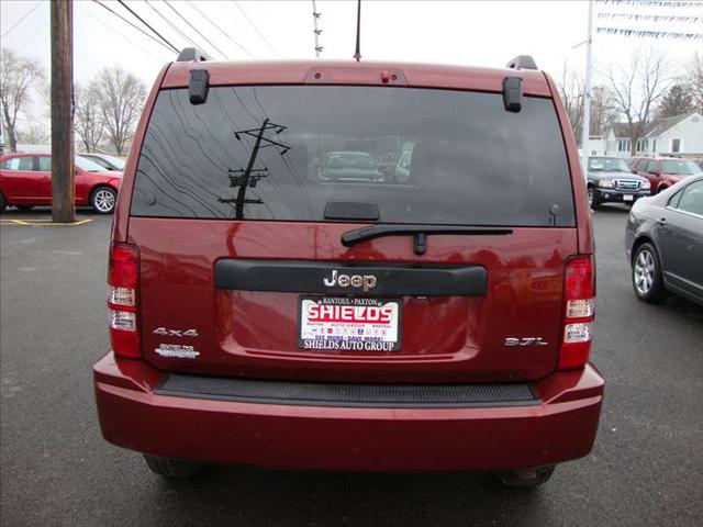 Jeep Liberty 2008 photo 3