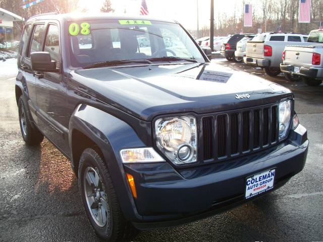 Jeep Liberty 2008 photo 2