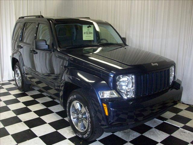 Jeep Liberty 2008 photo 2