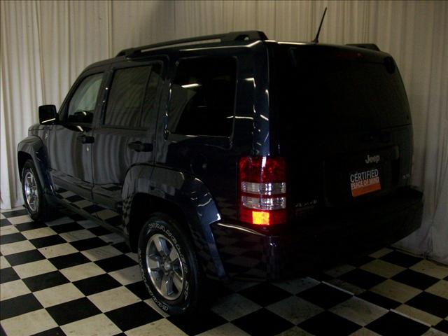 Jeep Liberty 2008 photo 3