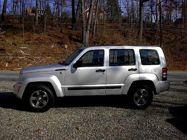 Jeep Liberty 2008 photo 1