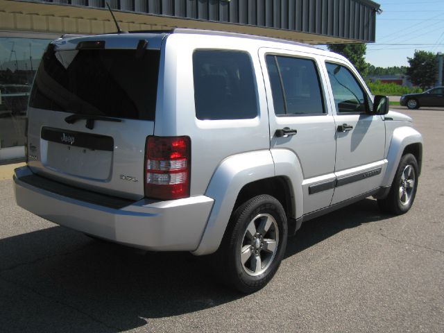 Jeep Liberty 2008 photo 1