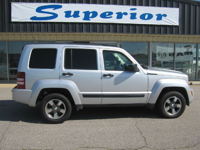 Jeep Liberty 2008 photo 4