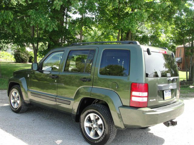 Jeep Liberty 2008 photo 1