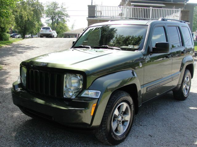 Jeep Liberty 2008 photo 17