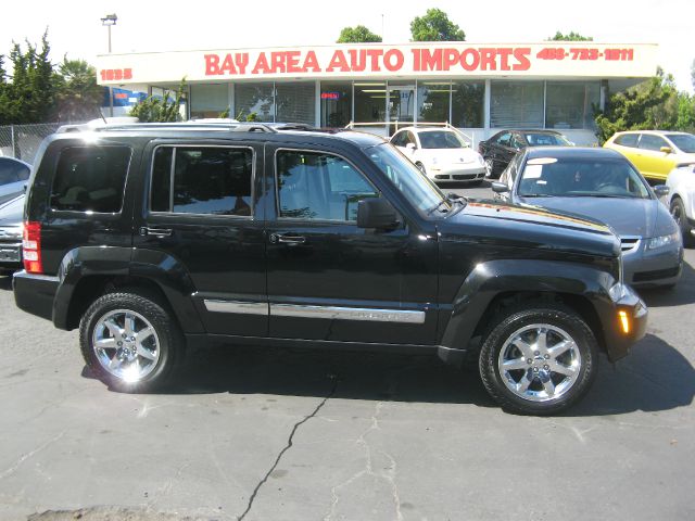 Jeep Liberty 2008 photo 21