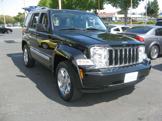 Jeep Liberty 2008 photo 4