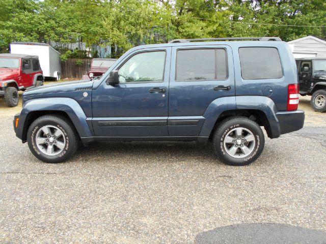 Jeep Liberty 2008 photo 9