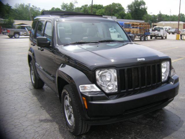 Jeep Liberty 2008 photo 1