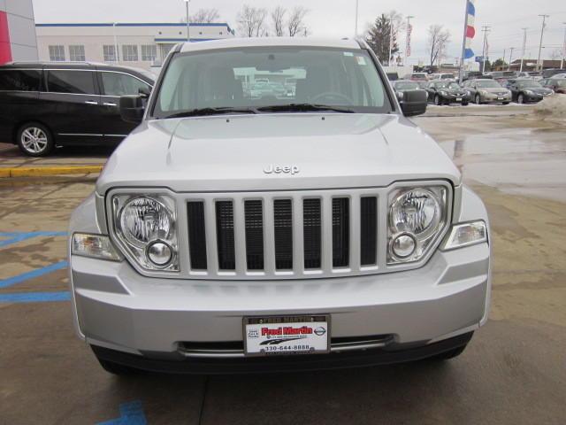 Jeep Liberty 2008 photo 3