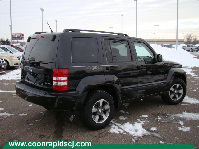 Jeep Liberty 2008 photo 4