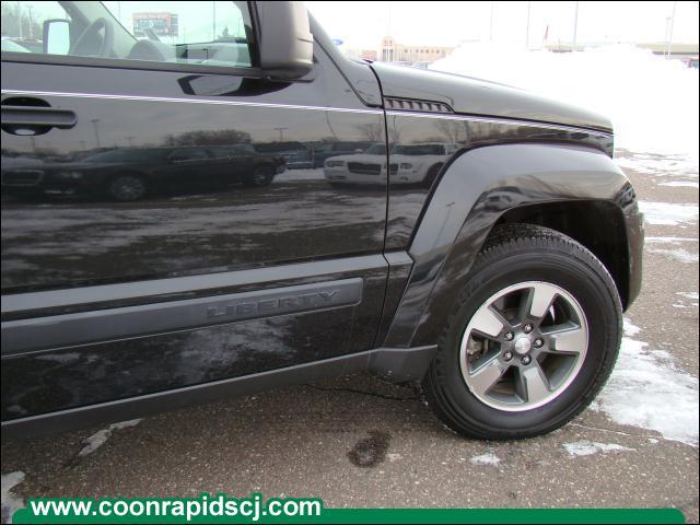 Jeep Liberty 2008 photo 5