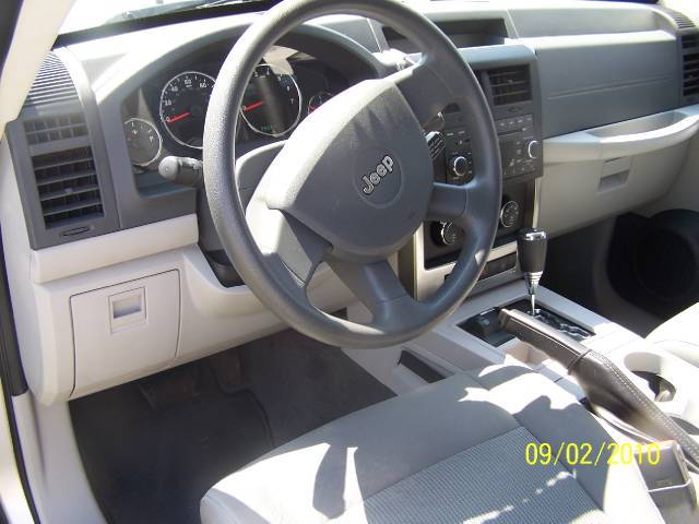 Jeep Liberty 2008 photo 3