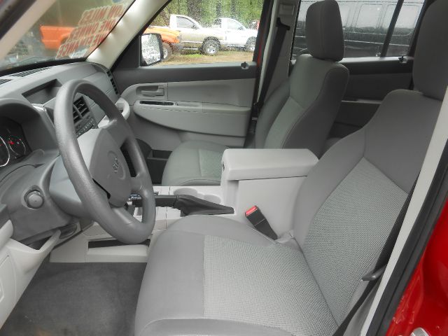 Jeep Liberty 2008 photo 10