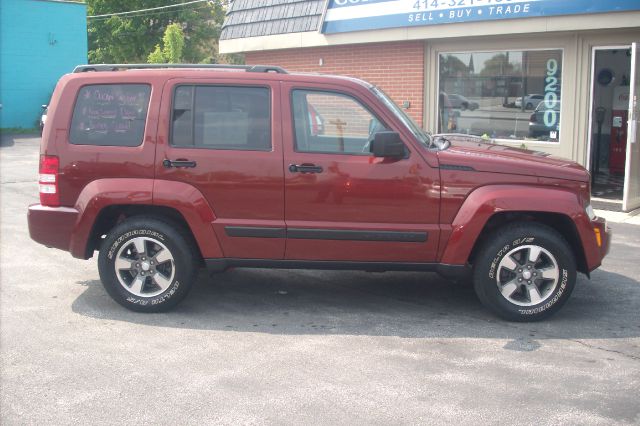 Jeep Liberty 2008 photo 4