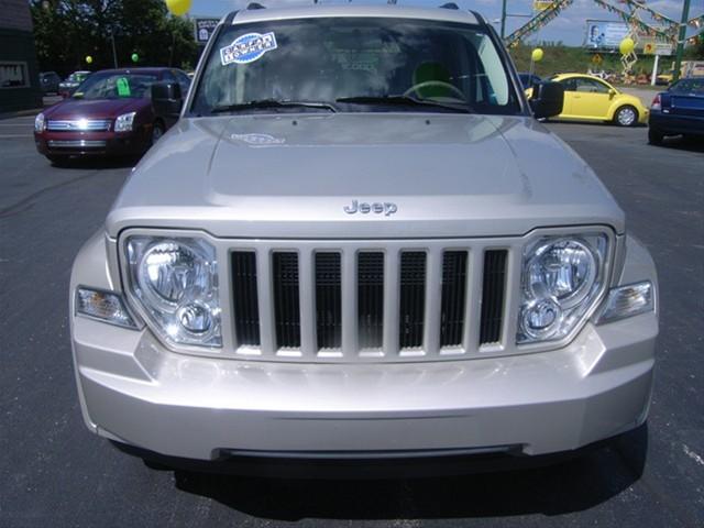 Jeep Liberty 2008 photo 1