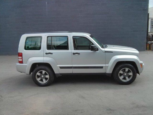 Jeep Liberty 2008 photo 1